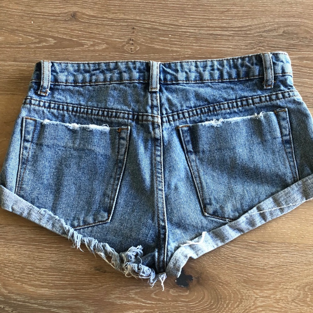 Signatures shorts - Picture 2 of 4